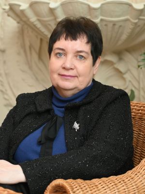 prof. dr hab. Agata Jarecka